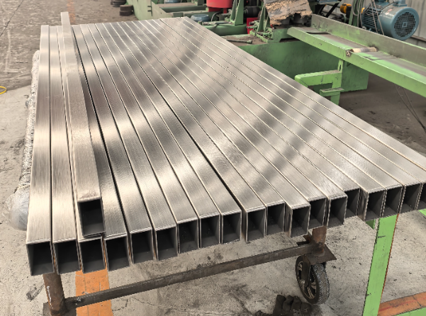 安庆建筑工程行业用不锈钢无缝钢管